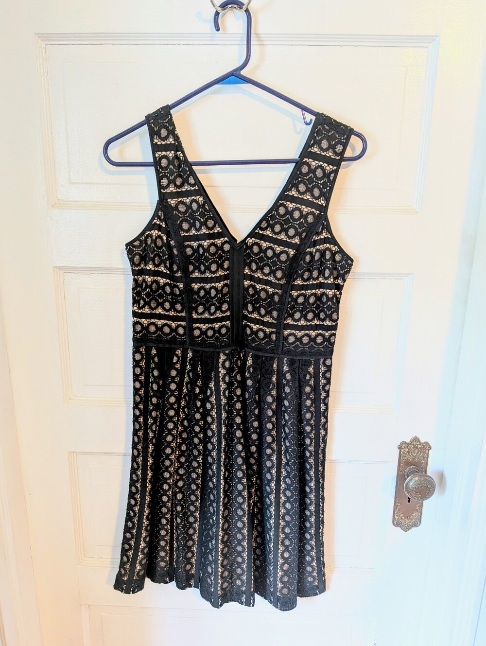 LOFT Black Lace V-Neck Sleeveless Dress